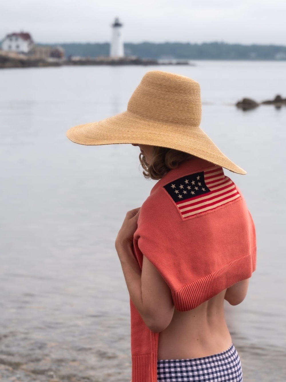 Tuckernuck x Murrays Coral American Flag Sweater 🇺🇸 - Picture 4 of 13